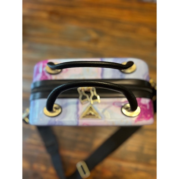 TRIFORCE‎ Marble Vanity Travel Case Cosmetic Bag Makeup Train Case w Strap - Picture 2 of 16